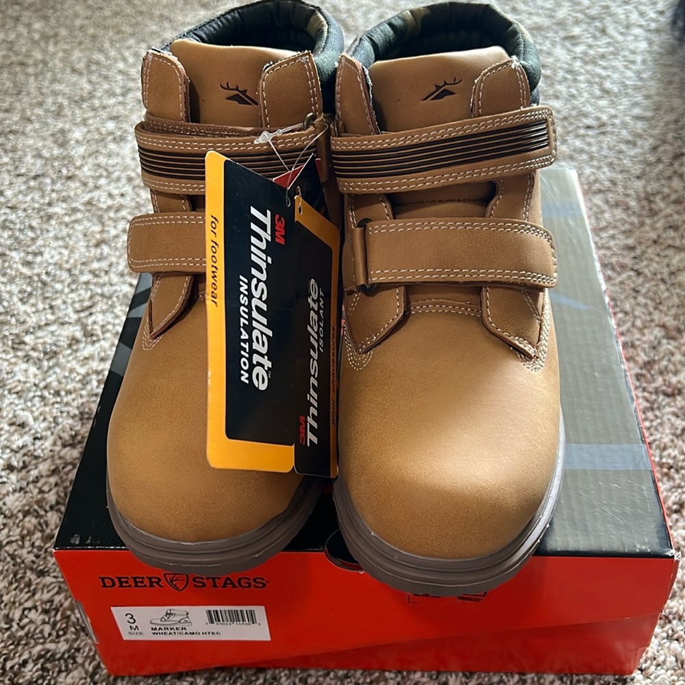 DEER STAGS US YOUTH SIZE 3M boots (wheat/camo)